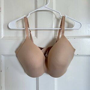 Knix Wing Woman‎ wireless tan bra size 7.